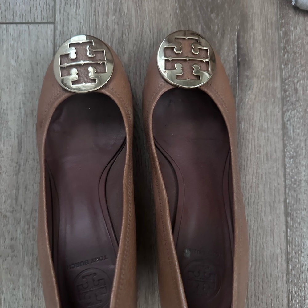 Tory Burch Brown Leather wedges with Gold Accents
